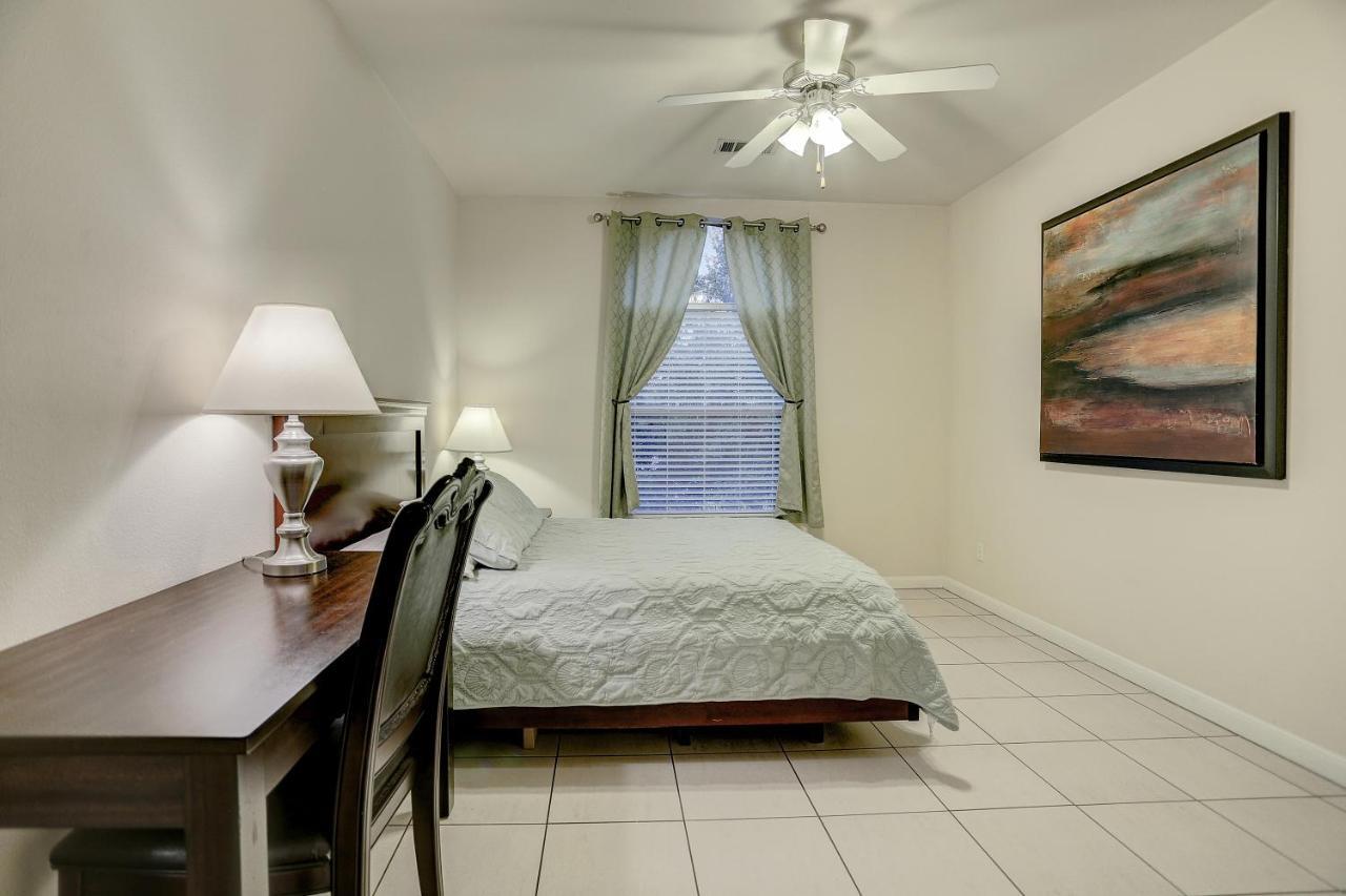 Villa Laverne 3 Bedroom Suite Furnished Condos Houston Eksteriør bilde
