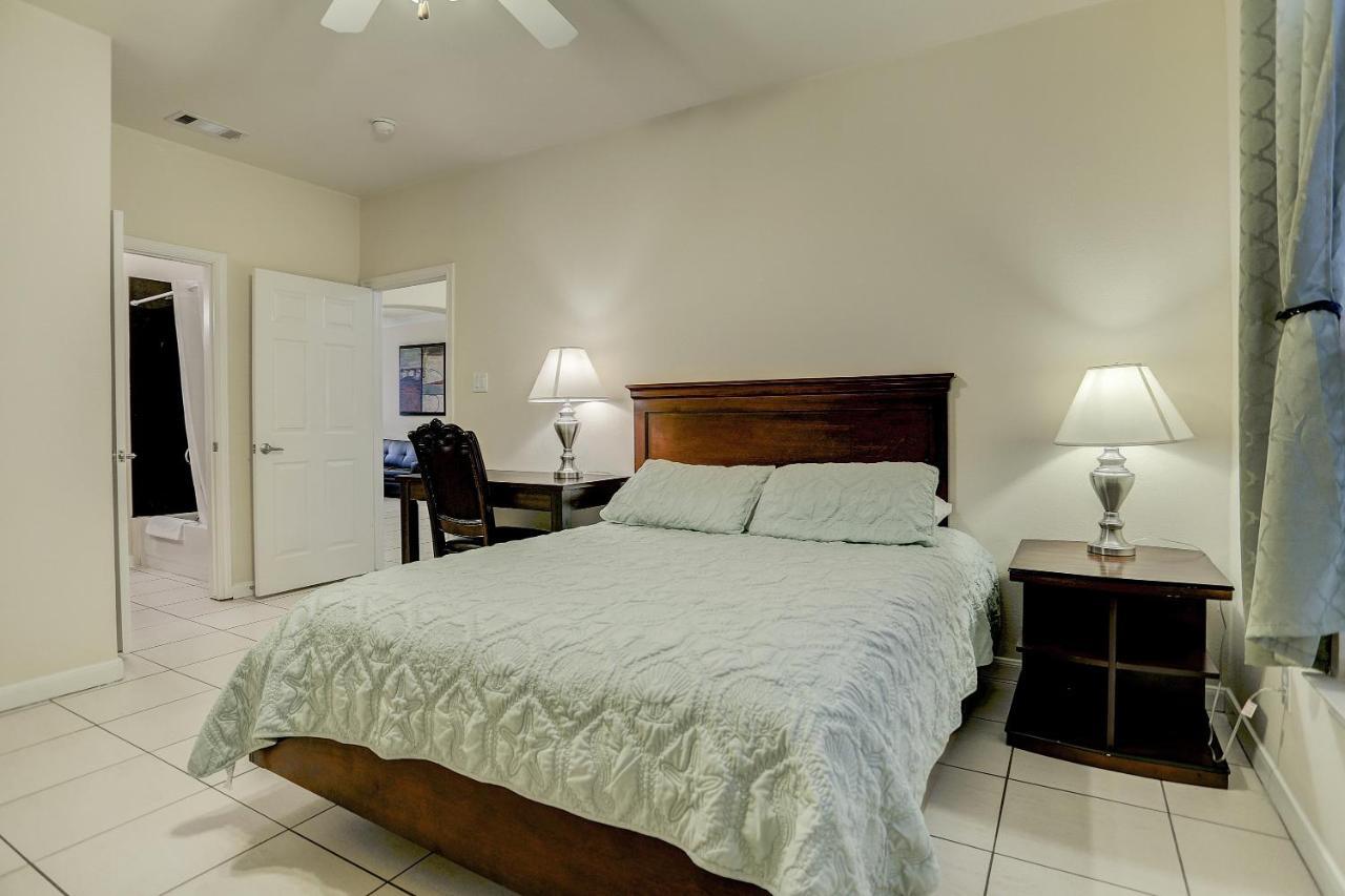 Villa Laverne 3 Bedroom Suite Furnished Condos Houston Eksteriør bilde