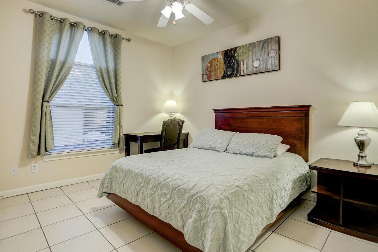 Villa Laverne 3 Bedroom Suite Furnished Condos Houston Eksteriør bilde