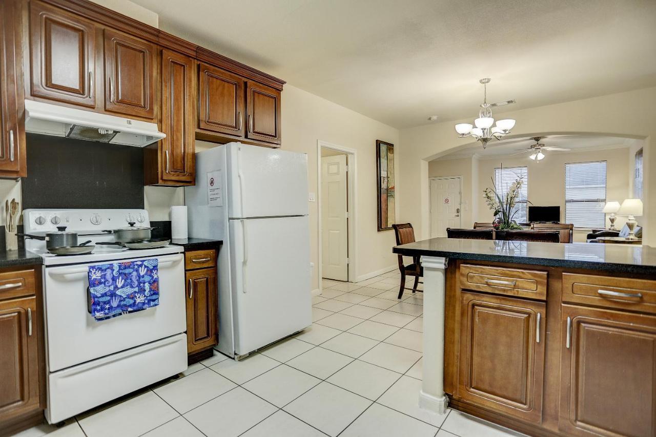 Villa Laverne 3 Bedroom Suite Furnished Condos Houston Eksteriør bilde