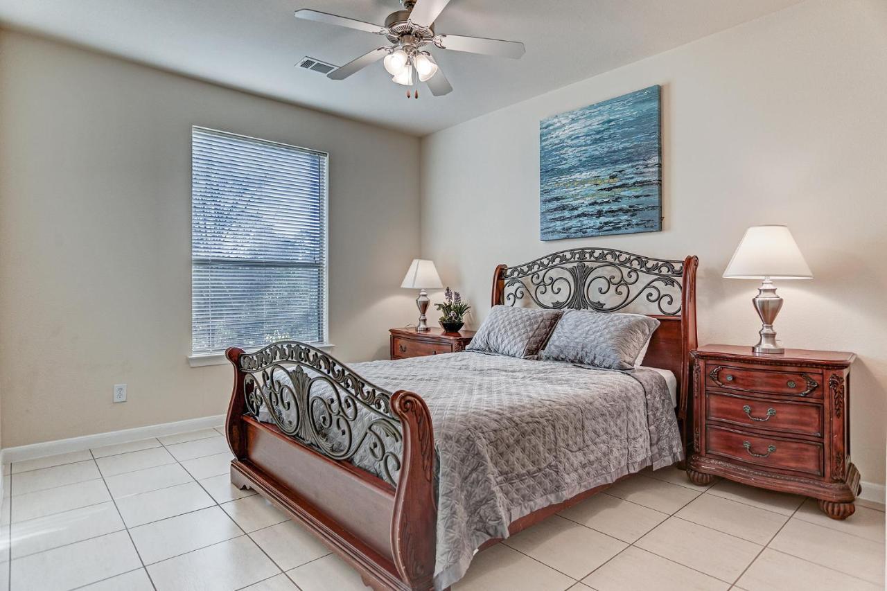 Villa Laverne 3 Bedroom Suite Furnished Condos Houston Eksteriør bilde
