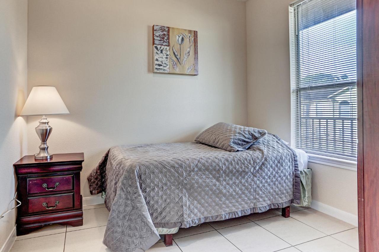 Villa Laverne 3 Bedroom Suite Furnished Condos Houston Eksteriør bilde